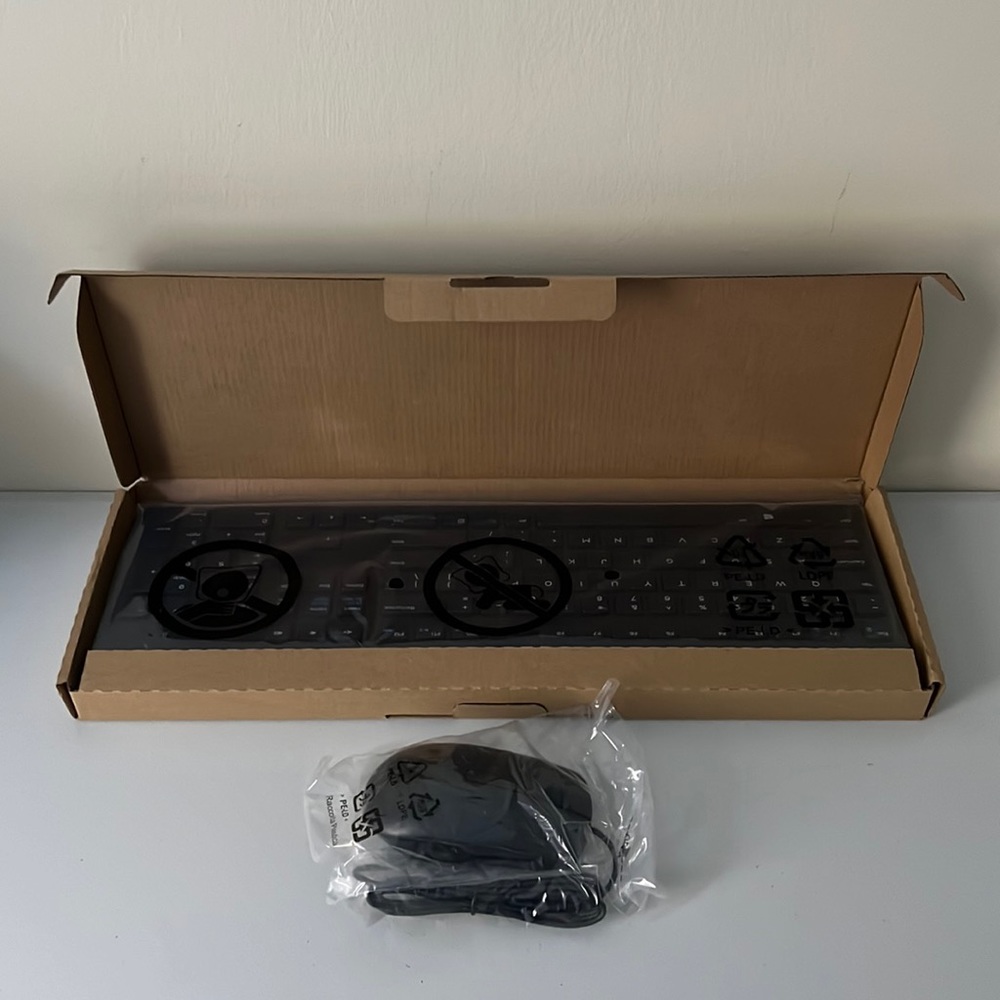 Brand New Dell Wired USB Keyboard and Mouse